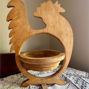 Wooden Rooster Fruit Basket